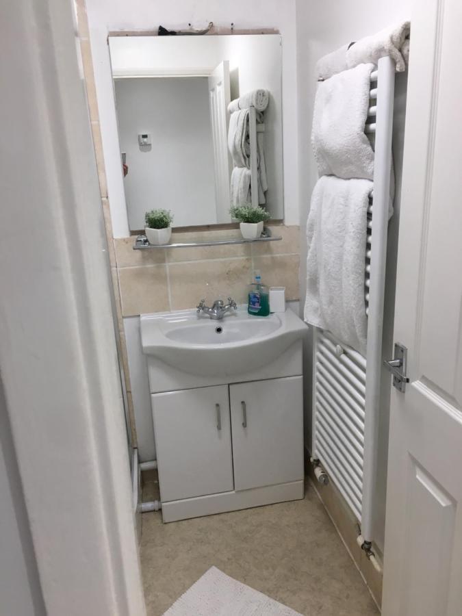 彼索普斯托福Spacious Ground Floor Studio Flat - Easy Access To Stansted Airport, London And Cambridge公寓 外观 照片