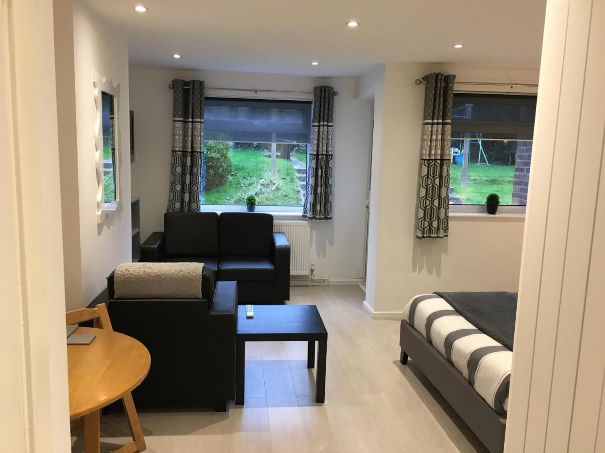 彼索普斯托福Spacious Ground Floor Studio Flat - Easy Access To Stansted Airport, London And Cambridge公寓 外观 照片