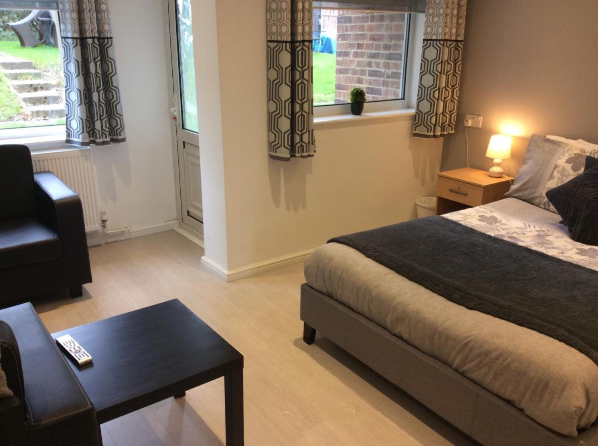彼索普斯托福Spacious Ground Floor Studio Flat - Easy Access To Stansted Airport, London And Cambridge公寓 外观 照片